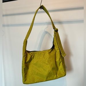 Baggu shoulder bag avocado